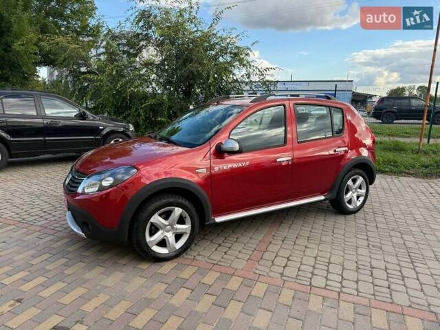 Красный Дачия Sandero StepWay, объемом двигателя 1.6 л и пробегом 161 тыс. км за 6450 $, фото 5 на Automoto.ua
