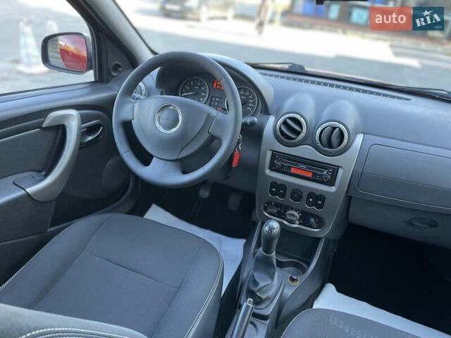 Червоний Дачія Sandero StepWay, об'ємом двигуна 1.5 л та пробігом 210 тис. км за 8200 $, фото 3 на Automoto.ua