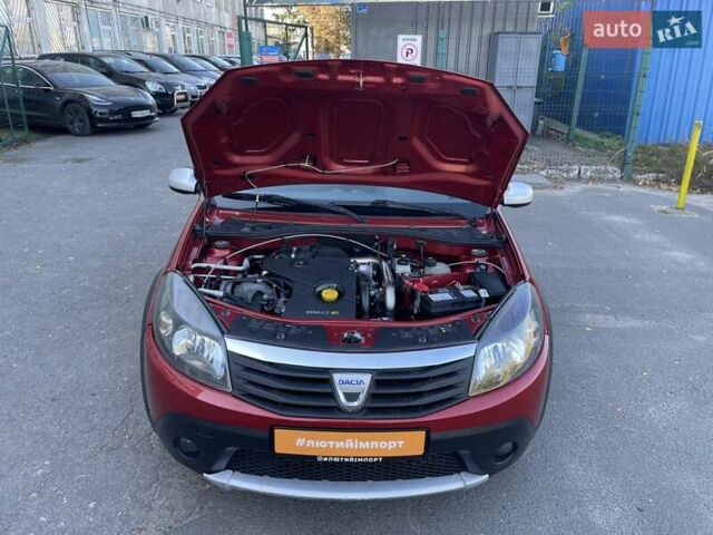 Червоний Дачія Sandero StepWay, об'ємом двигуна 1.5 л та пробігом 210 тис. км за 8200 $, фото 38 на Automoto.ua