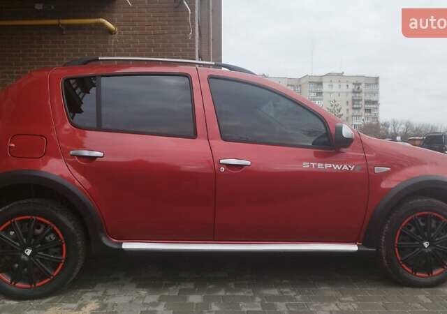 Красный Дачия Sandero StepWay, объемом двигателя 1.6 л и пробегом 166 тыс. км за 6199 $, фото 4 на Automoto.ua