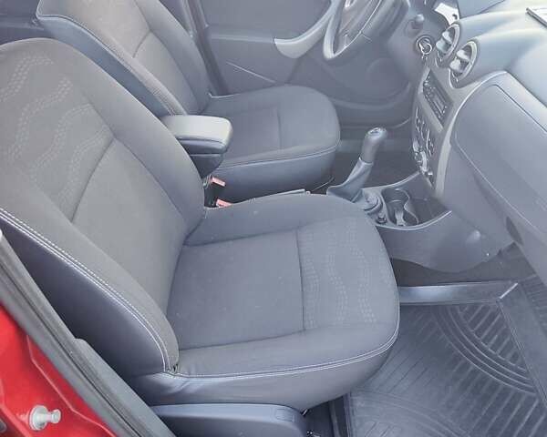 Красный Дачия Sandero StepWay, объемом двигателя 1.6 л и пробегом 157 тыс. км за 6650 $, фото 13 на Automoto.ua