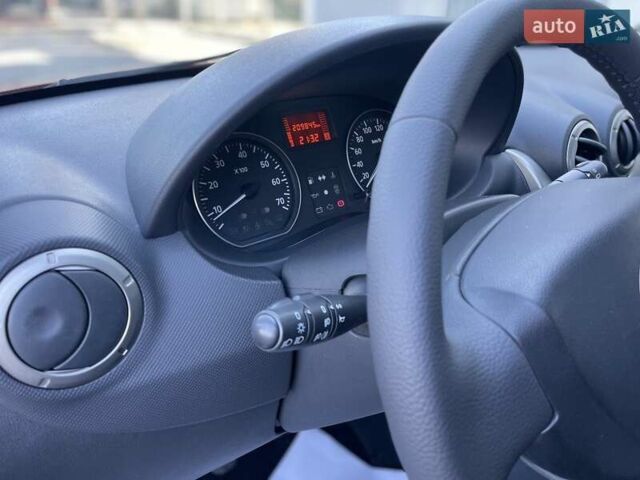 Червоний Дачія Sandero StepWay, об'ємом двигуна 1.5 л та пробігом 210 тис. км за 8200 $, фото 55 на Automoto.ua