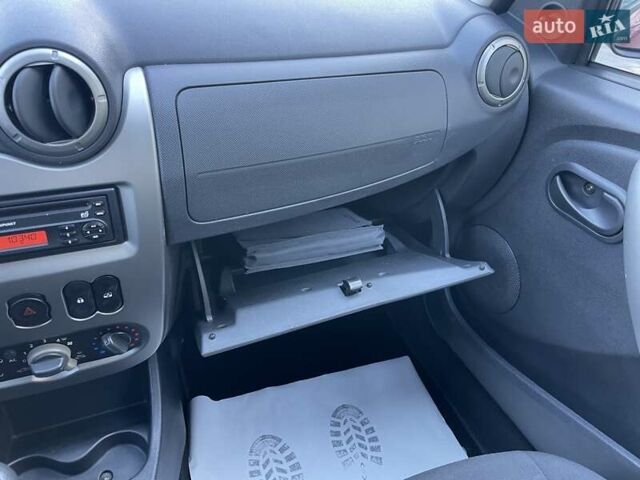 Червоний Дачія Sandero StepWay, об'ємом двигуна 1.5 л та пробігом 210 тис. км за 8200 $, фото 53 на Automoto.ua