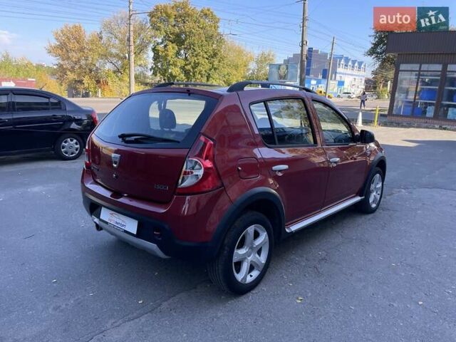 Червоний Дачія Sandero StepWay, об'ємом двигуна 1.5 л та пробігом 210 тис. км за 8200 $, фото 13 на Automoto.ua