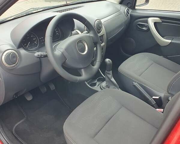 Красный Дачия Sandero StepWay, объемом двигателя 1.5 л и пробегом 208 тыс. км за 6999 $, фото 22 на Automoto.ua