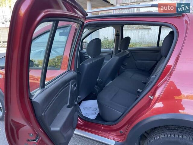 Червоний Дачія Sandero StepWay, об'ємом двигуна 1.5 л та пробігом 210 тис. км за 8200 $, фото 50 на Automoto.ua