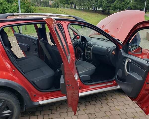 Красный Дачия Sandero StepWay, объемом двигателя 1.5 л и пробегом 208 тыс. км за 6999 $, фото 17 на Automoto.ua