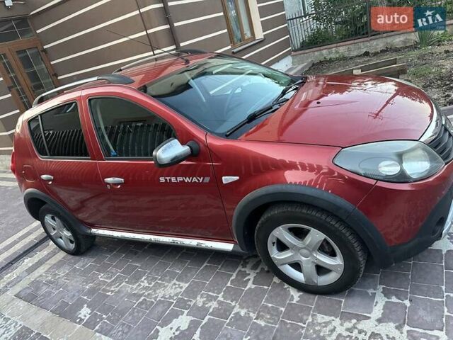 Красный Дачия Sandero StepWay, объемом двигателя 1.46 л и пробегом 286 тыс. км за 6500 $, фото 1 на Automoto.ua