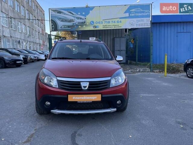 Червоний Дачія Sandero StepWay, об'ємом двигуна 1.5 л та пробігом 210 тис. км за 8200 $, фото 2 на Automoto.ua