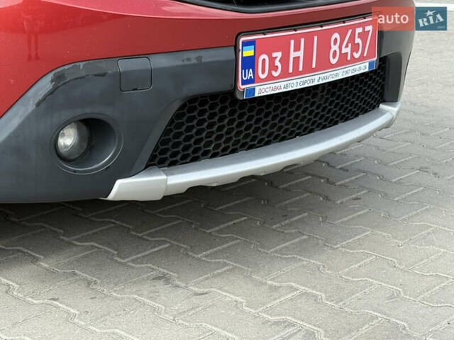 Красный Дачия Sandero StepWay, объемом двигателя 1.6 л и пробегом 199 тыс. км за 6550 $, фото 13 на Automoto.ua