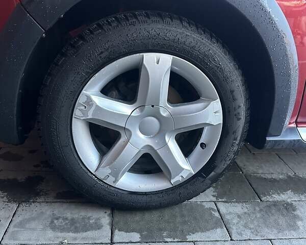 Красный Дачия Sandero StepWay, объемом двигателя 1.46 л и пробегом 286 тыс. км за 6500 $, фото 10 на Automoto.ua