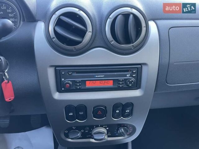 Червоний Дачія Sandero StepWay, об'ємом двигуна 1.5 л та пробігом 210 тис. км за 8200 $, фото 52 на Automoto.ua