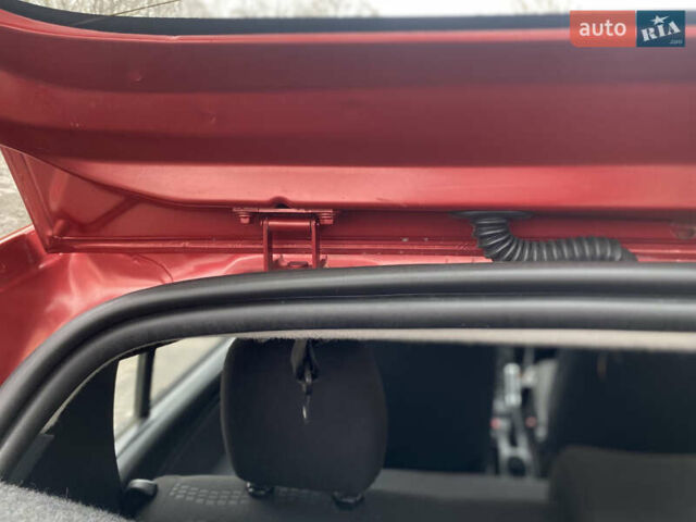 Красный Дачия Sandero StepWay, объемом двигателя 1.6 л и пробегом 179 тыс. км за 6700 $, фото 29 на Automoto.ua