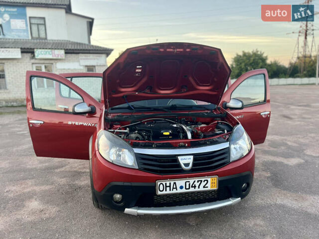 Червоний Дачія Sandero StepWay, об'ємом двигуна 1.5 л та пробігом 150 тис. км за 6550 $, фото 40 на Automoto.ua