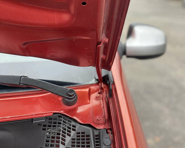 Красный Дачия Sandero StepWay, объемом двигателя 1.6 л и пробегом 179 тыс. км за 6700 $, фото 34 на Automoto.ua