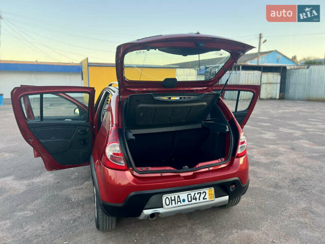 Червоний Дачія Sandero StepWay, об'ємом двигуна 1.5 л та пробігом 150 тис. км за 6550 $, фото 38 на Automoto.ua