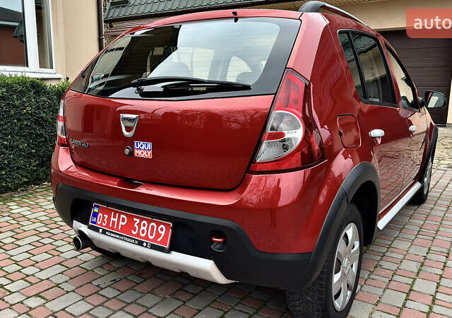 Красный Дачия Sandero StepWay, объемом двигателя 1.6 л и пробегом 115 тыс. км за 7599 $, фото 15 на Automoto.ua