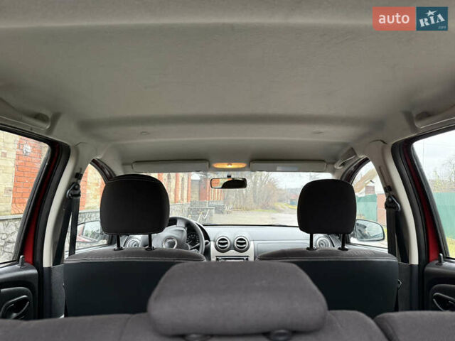 Красный Дачия Sandero StepWay, объемом двигателя 1.6 л и пробегом 163 тыс. км за 6950 $, фото 62 на Automoto.ua