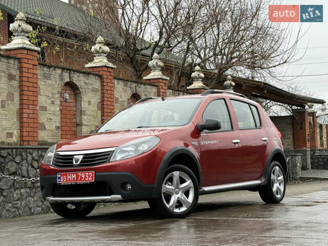 Красный Дачия Sandero StepWay, объемом двигателя 1.6 л и пробегом 163 тыс. км за 6950 $, фото 15 на Automoto.ua
