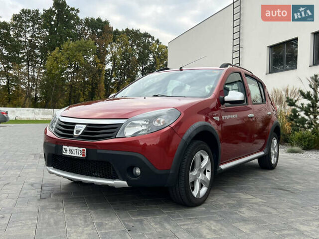 Красный Дачия Sandero StepWay, объемом двигателя 1.6 л и пробегом 139 тыс. км за 7350 $, фото 166 на Automoto.ua