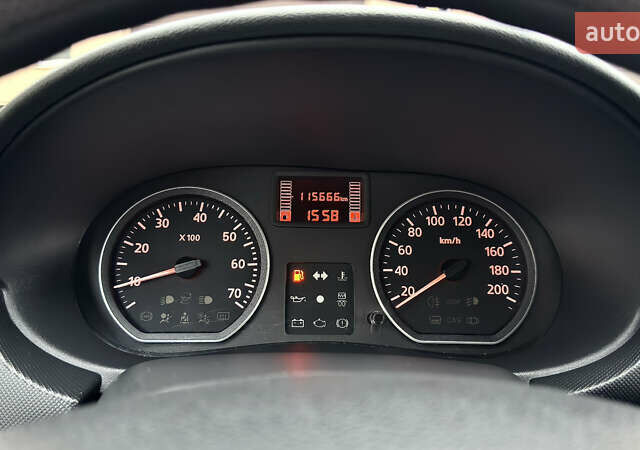 Красный Дачия Sandero StepWay, объемом двигателя 1.6 л и пробегом 115 тыс. км за 7599 $, фото 49 на Automoto.ua