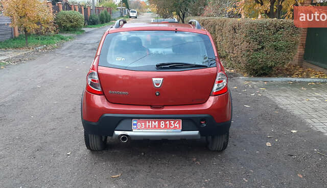 Красный Дачия Sandero StepWay, объемом двигателя 1.6 л и пробегом 183 тыс. км за 6850 $, фото 15 на Automoto.ua