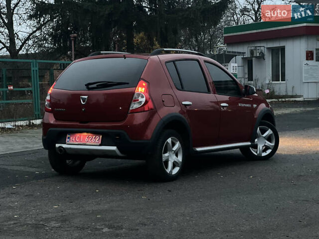 Червоний Дачія Sandero StepWay, об'ємом двигуна 1.6 л та пробігом 170 тис. км за 6799 $, фото 3 на Automoto.ua