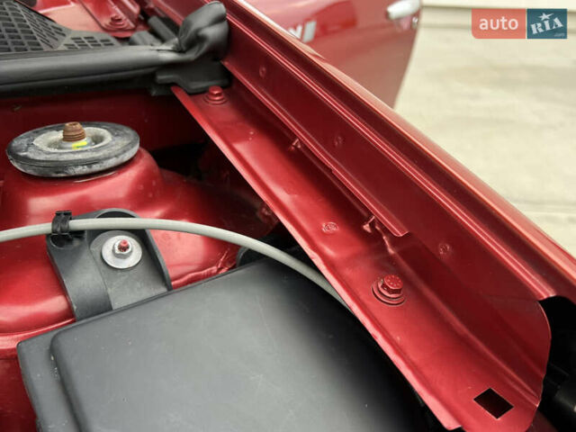 Красный Дачия Sandero StepWay, объемом двигателя 1.6 л и пробегом 139 тыс. км за 7350 $, фото 144 на Automoto.ua