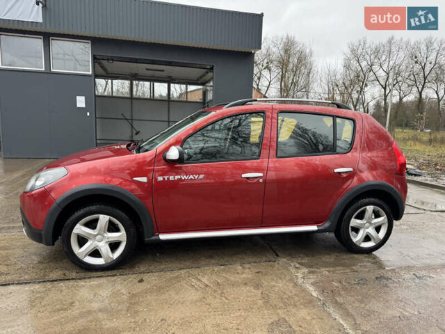 Красный Дачия Sandero StepWay, объемом двигателя 1.6 л и пробегом 185 тыс. км за 7350 $, фото 4 на Automoto.ua