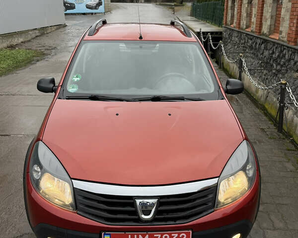 Красный Дачия Sandero StepWay, объемом двигателя 1.6 л и пробегом 163 тыс. км за 6950 $, фото 19 на Automoto.ua