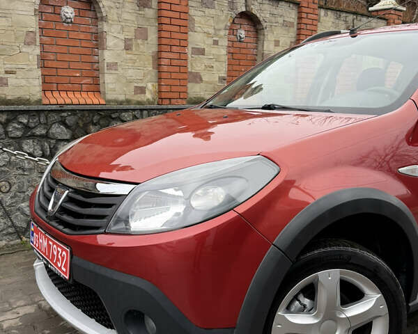 Красный Дачия Sandero StepWay, объемом двигателя 1.6 л и пробегом 163 тыс. км за 6950 $, фото 16 на Automoto.ua