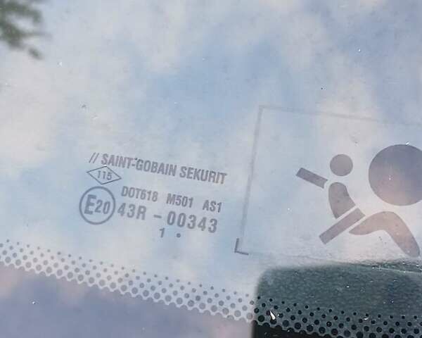 Красный Дачия Sandero StepWay, объемом двигателя 1.6 л и пробегом 135 тыс. км за 7200 $, фото 14 на Automoto.ua