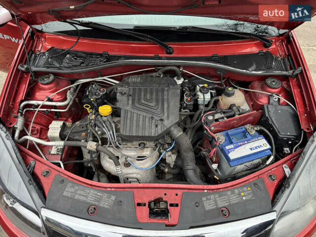 Красный Дачия Sandero StepWay, объемом двигателя 1.6 л и пробегом 185 тыс. км за 7350 $, фото 27 на Automoto.ua