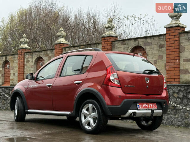 Красный Дачия Sandero StepWay, объемом двигателя 1.6 л и пробегом 163 тыс. км за 6950 $, фото 13 на Automoto.ua