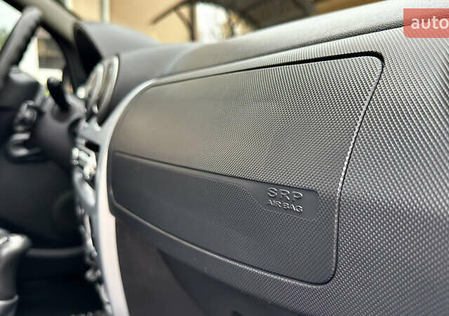 Красный Дачия Sandero StepWay, объемом двигателя 1.6 л и пробегом 115 тыс. км за 7599 $, фото 60 на Automoto.ua