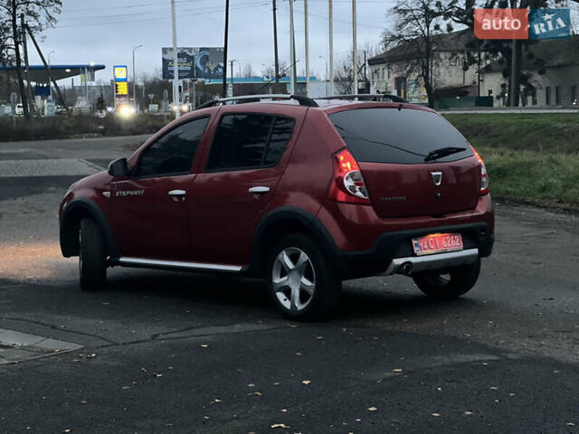 Червоний Дачія Sandero StepWay, об'ємом двигуна 1.6 л та пробігом 170 тис. км за 6799 $, фото 1 на Automoto.ua