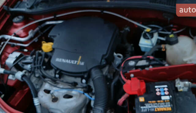 Красный Дачия Sandero StepWay, объемом двигателя 1.6 л и пробегом 183 тыс. км за 6850 $, фото 68 на Automoto.ua