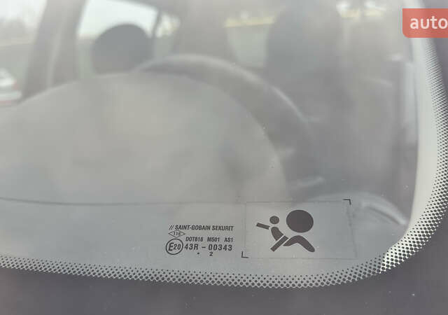 Красный Дачия Sandero StepWay, объемом двигателя 1.6 л и пробегом 115 тыс. км за 7599 $, фото 84 на Automoto.ua