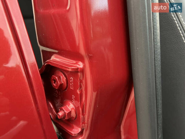 Красный Дачия Sandero StepWay, объемом двигателя 1.6 л и пробегом 139 тыс. км за 7350 $, фото 106 на Automoto.ua