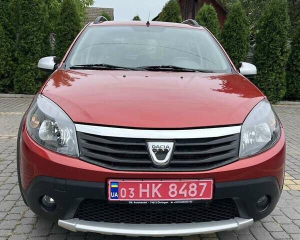 Красный Дачия Sandero StepWay, объемом двигателя 1.6 л и пробегом 117 тыс. км за 6900 $, фото 40 на Automoto.ua