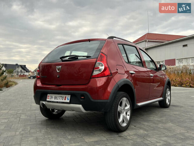 Красный Дачия Sandero StepWay, объемом двигателя 1.6 л и пробегом 139 тыс. км за 7350 $, фото 171 на Automoto.ua