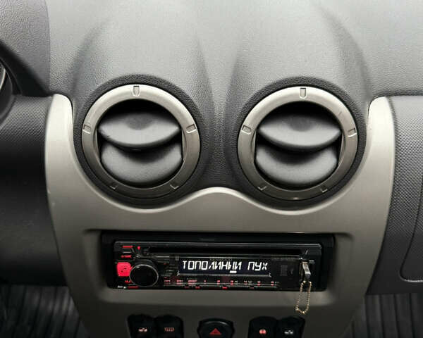 Красный Дачия Sandero StepWay, объемом двигателя 1.6 л и пробегом 163 тыс. км за 6950 $, фото 35 на Automoto.ua