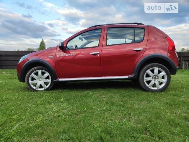 Червоний Дачія Sandero StepWay, об'ємом двигуна 1.6 л та пробігом 240 тис. км за 6000 $, фото 2 на Automoto.ua