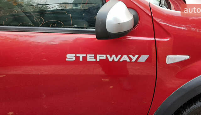 Красный Дачия Sandero StepWay, объемом двигателя 1.6 л и пробегом 183 тыс. км за 6850 $, фото 44 на Automoto.ua