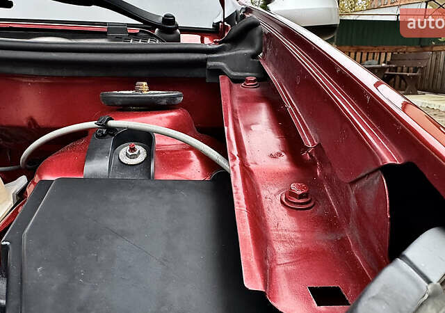 Красный Дачия Sandero StepWay, объемом двигателя 1.6 л и пробегом 115 тыс. км за 7599 $, фото 33 на Automoto.ua