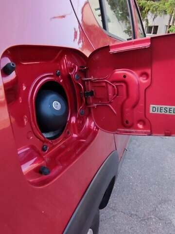 Красный Дачия Sandero StepWay, объемом двигателя 1.5 л и пробегом 216 тыс. км за 7350 $, фото 53 на Automoto.ua