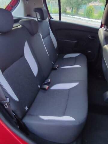 Красный Дачия Sandero StepWay, объемом двигателя 1.5 л и пробегом 216 тыс. км за 7350 $, фото 42 на Automoto.ua