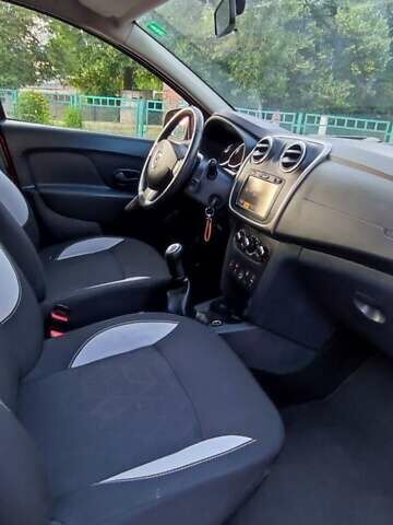 Красный Дачия Sandero StepWay, объемом двигателя 1.5 л и пробегом 216 тыс. км за 7450 $, фото 30 на Automoto.ua