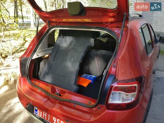Красный Дачия Sandero StepWay, объемом двигателя 0 л и пробегом 174 тыс. км за 7555 $, фото 34 на Automoto.ua