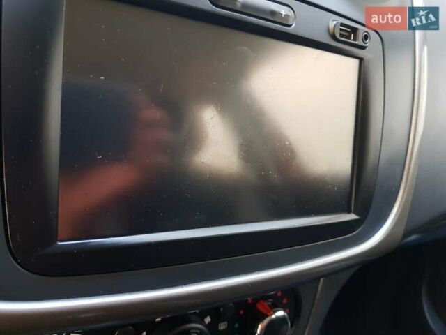 Красный Дачия Sandero StepWay, объемом двигателя 0 л и пробегом 174 тыс. км за 7555 $, фото 20 на Automoto.ua